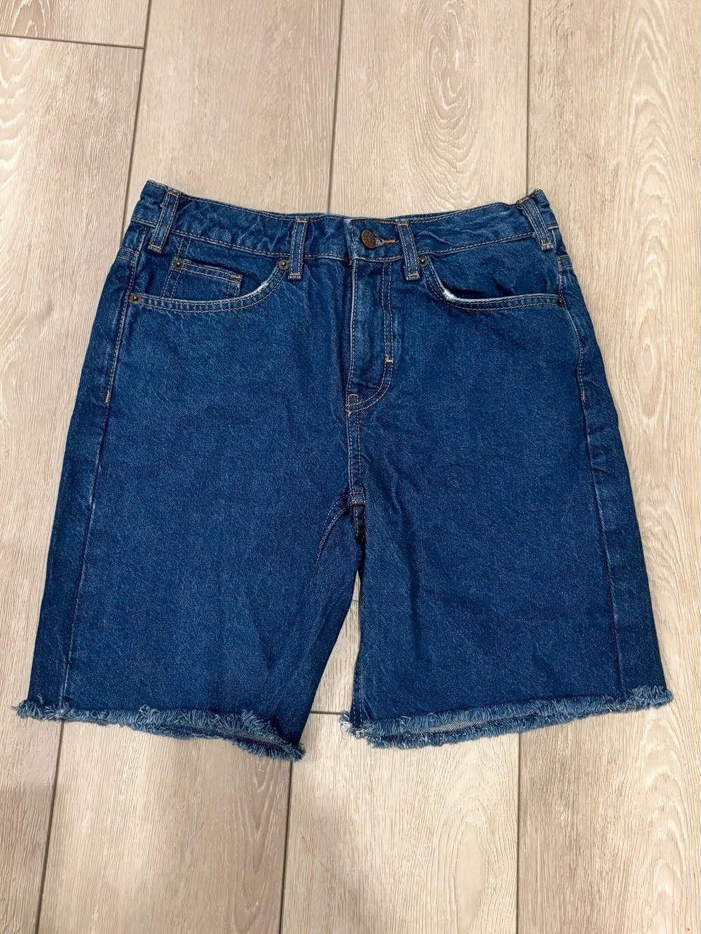 BDG Dark Blue Denim Shorts Size 25 VGUC